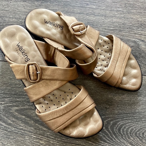 Walking Cradles Elite Reed Sandals - Picture 10 of 15